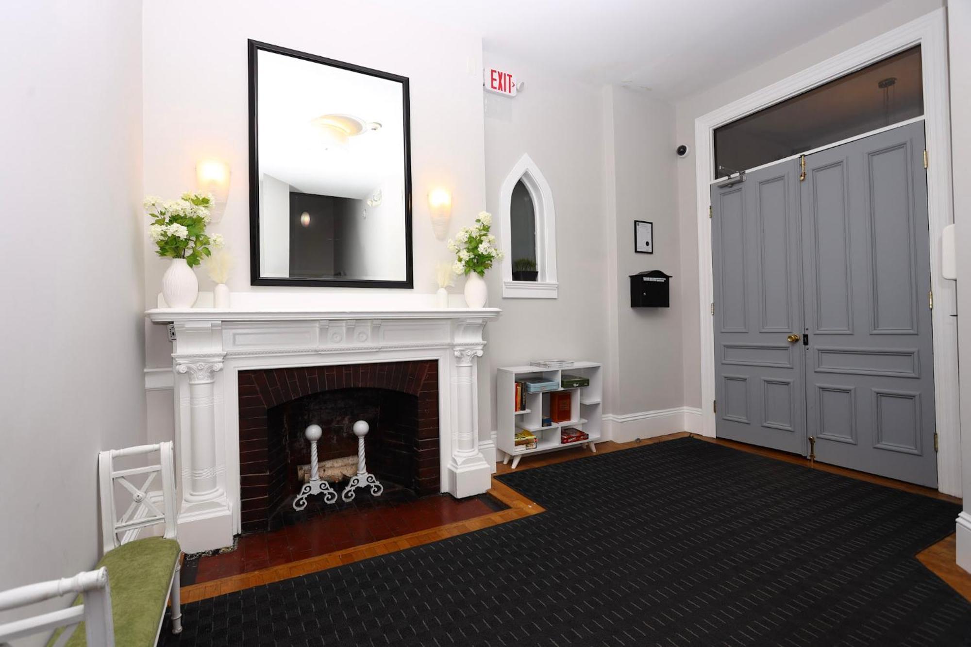 Stylish Studio On Newbury St, This Is Boston! #12 Exterior foto